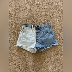 Levi’s duo tone denim shorts